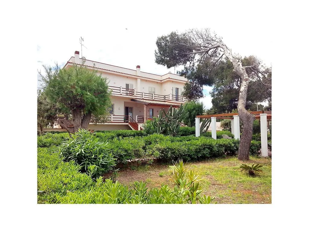 Magnolia Gialla Bed & Breakfast Trappeto