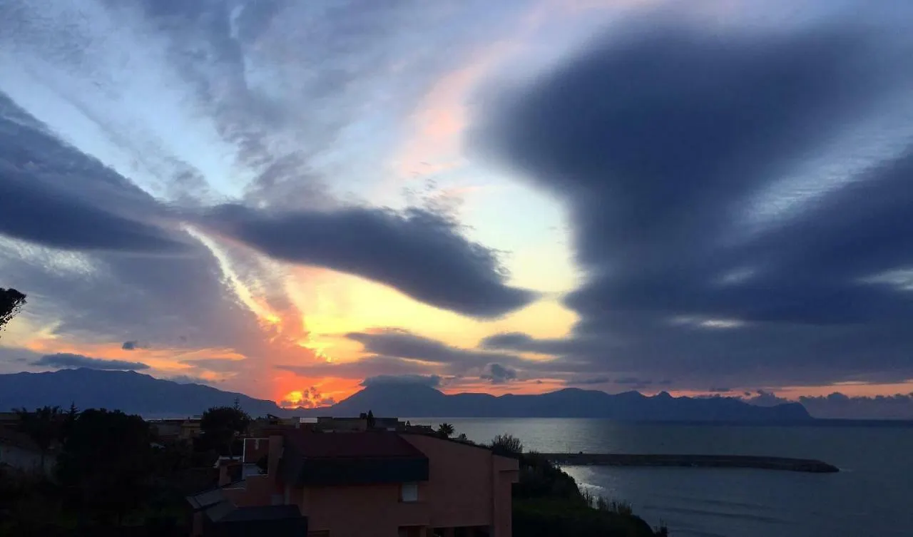 Magnolia Gialla Bed & Breakfast Trappeto  0*, Trappeto (Sicily)