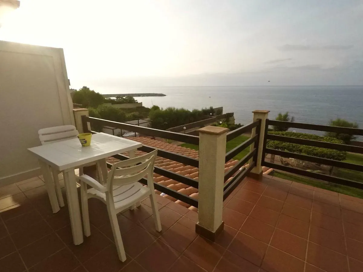 Magnolia Gialla Bed & Breakfast Trappeto  Trappeto (Sicily)